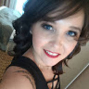 Meet your Posher, Bethany